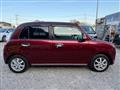 2005 Daihatsu Miragino