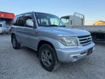 2001 Mitsubishi Pajero iO