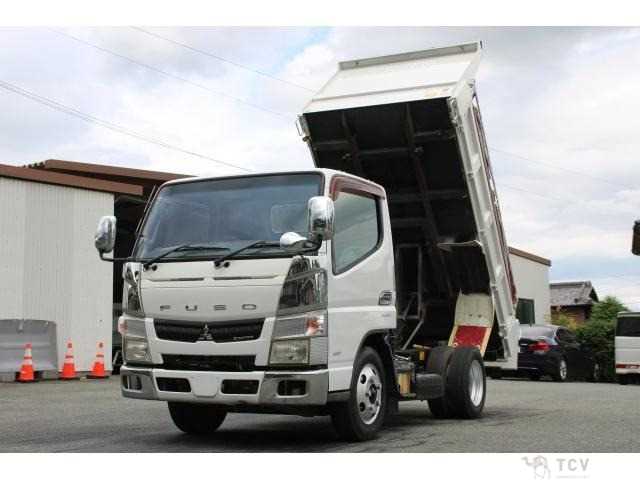 2014 Mitsubishi Canter