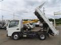 2014 Mitsubishi Canter