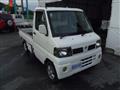 2010 Nissan Clipper Truck