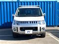 2019 Mitsubishi Delica D5