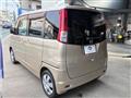 2011 Nissan ROOX