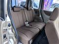 2011 Nissan ROOX