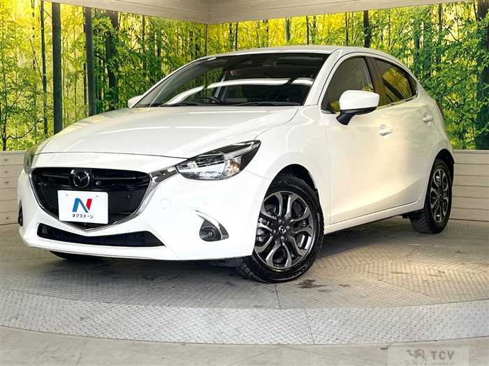2017 Mazda Demio