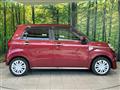 2017 Daihatsu Cast