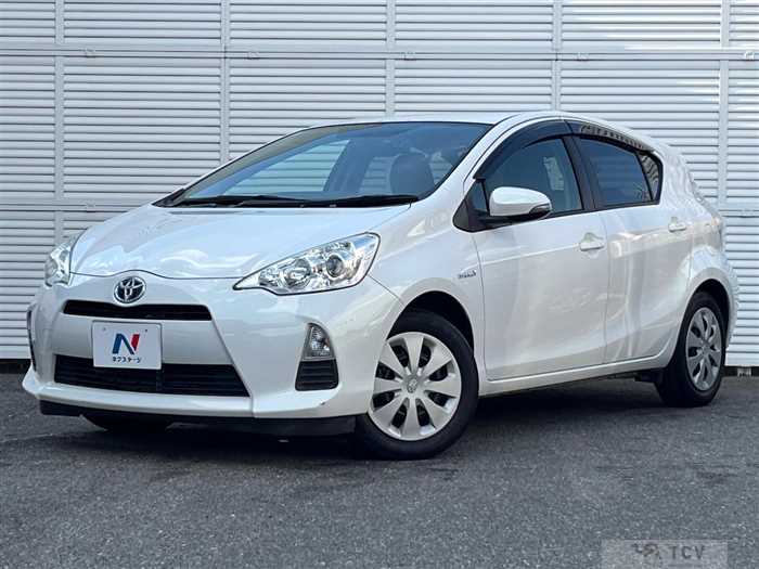 2014 Toyota AQUA