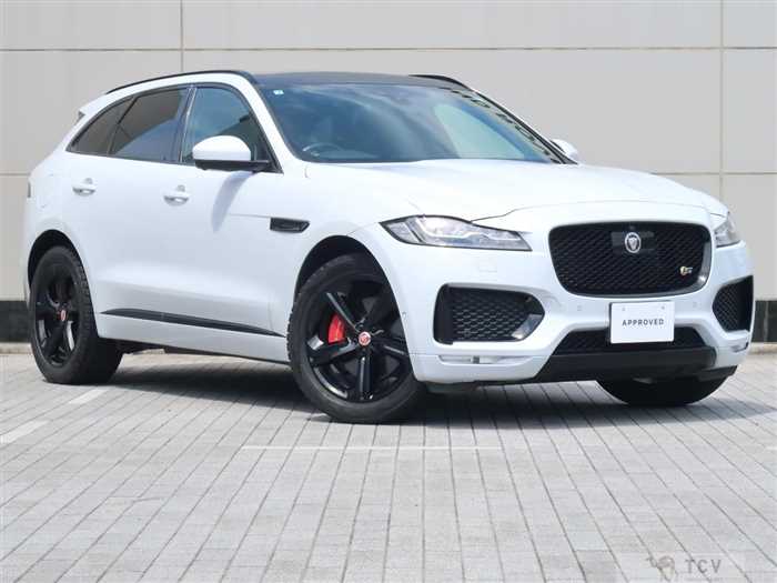 2017 Jaguar F-Pace