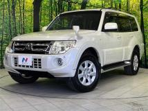 2012 Mitsubishi Pajero