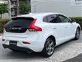 2016 Volvo V40