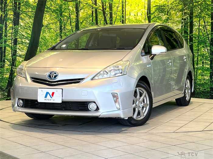 2011 Toyota PRIUS α
