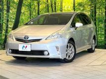 2011 Toyota PRIUS α