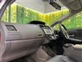 2012 Toyota PRIUS α