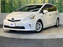 2012 Toyota PRIUS α