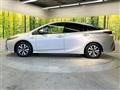 2017 Toyota Prius PHV