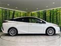 2017 Toyota Prius PHV
