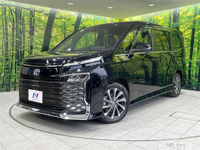 2023 Toyota Voxy