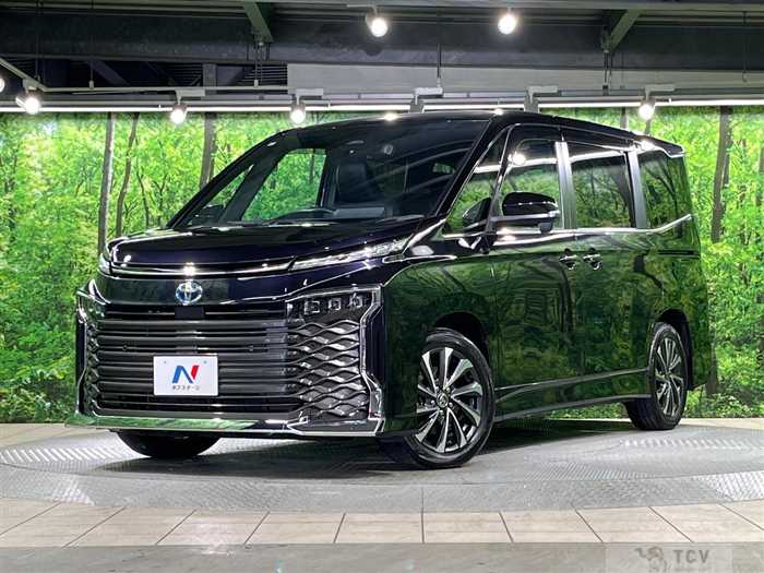 2023 Toyota Voxy