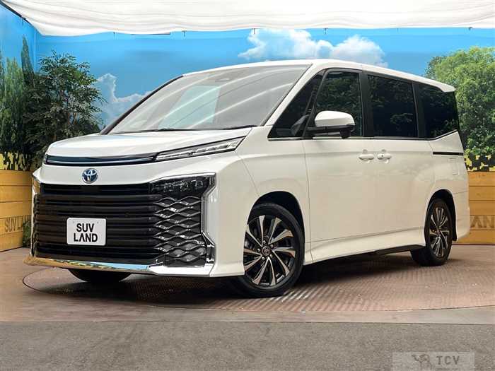 2025 Toyota Voxy