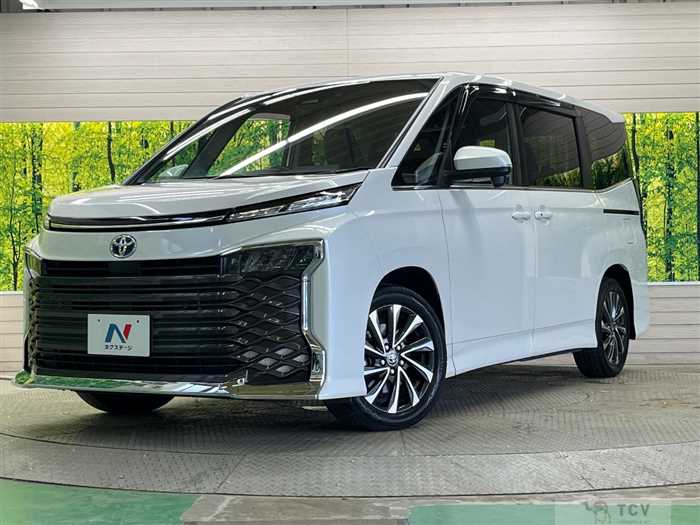 2024 Toyota Voxy