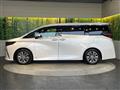 2024 Toyota Alphard Hybrid