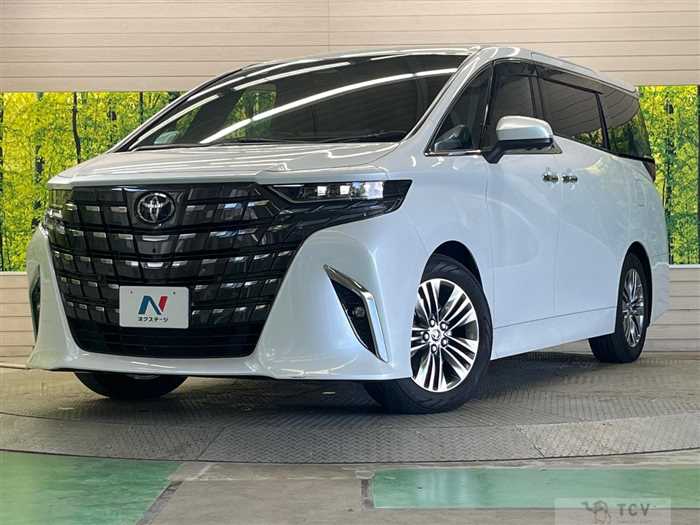 2025 Toyota Alphard Hybrid