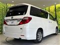 2014 Toyota Alphard Hybrid