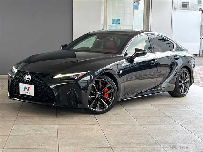 2023 Lexus IS