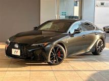 2023 Lexus IS