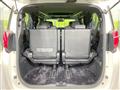2015 Toyota Alphard Hybrid
