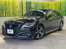 2019 Toyota Crown Hybrid