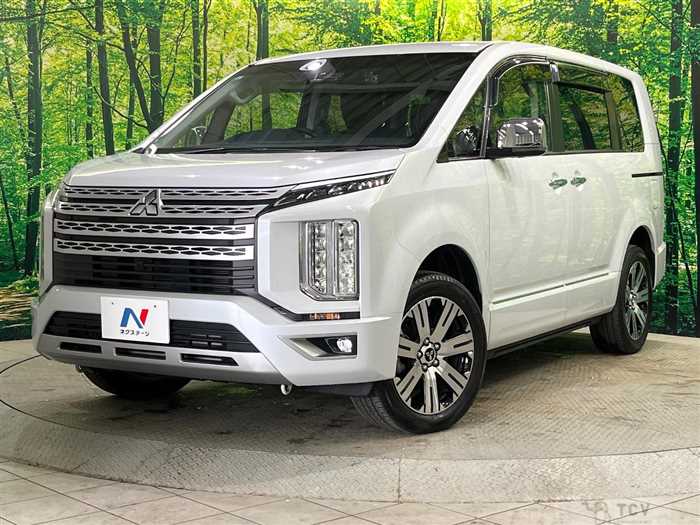 2024 Mitsubishi Delica D5