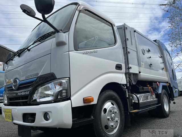 2017 Hino Dutro