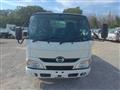 2013 Hino Dutro