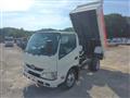 2013 Hino Dutro