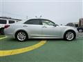 2015 Toyota Crown Athlete Series