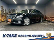 2014 Toyota Crown Majesta