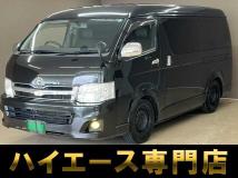 2010 Toyota Hiace Van