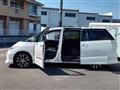 2013 Toyota Estima
