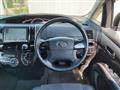 2013 Toyota Estima