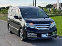 2011 Nissan Serena