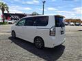 2013 Toyota Voxy