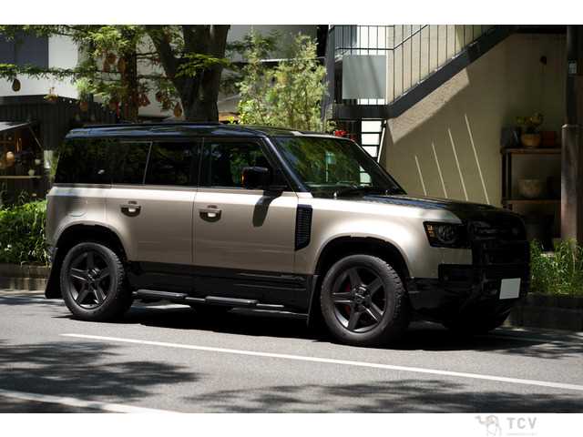 2023 Land Rover Defender