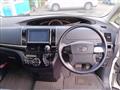 2014 Toyota Estima