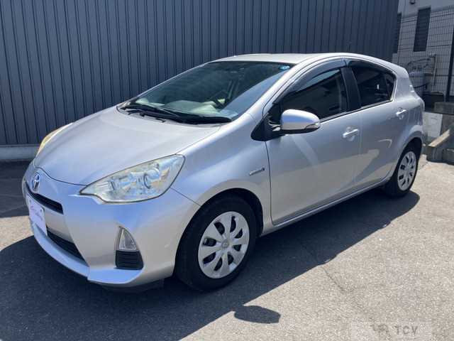 2014 Toyota AQUA
