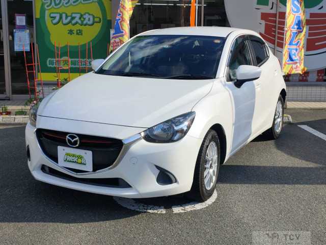 2016 Mazda Demio