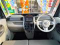 2017 Daihatsu Tanto