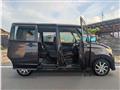 2011 Nissan ROOX