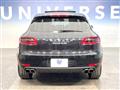 2015 Porsche Macan