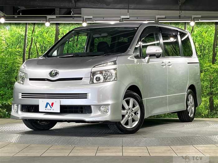 2008 Toyota Voxy